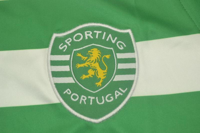 Camisa Retrô Sporting Lisboa Home UCL Versão 02/03 "Ronaldo" Nº 28