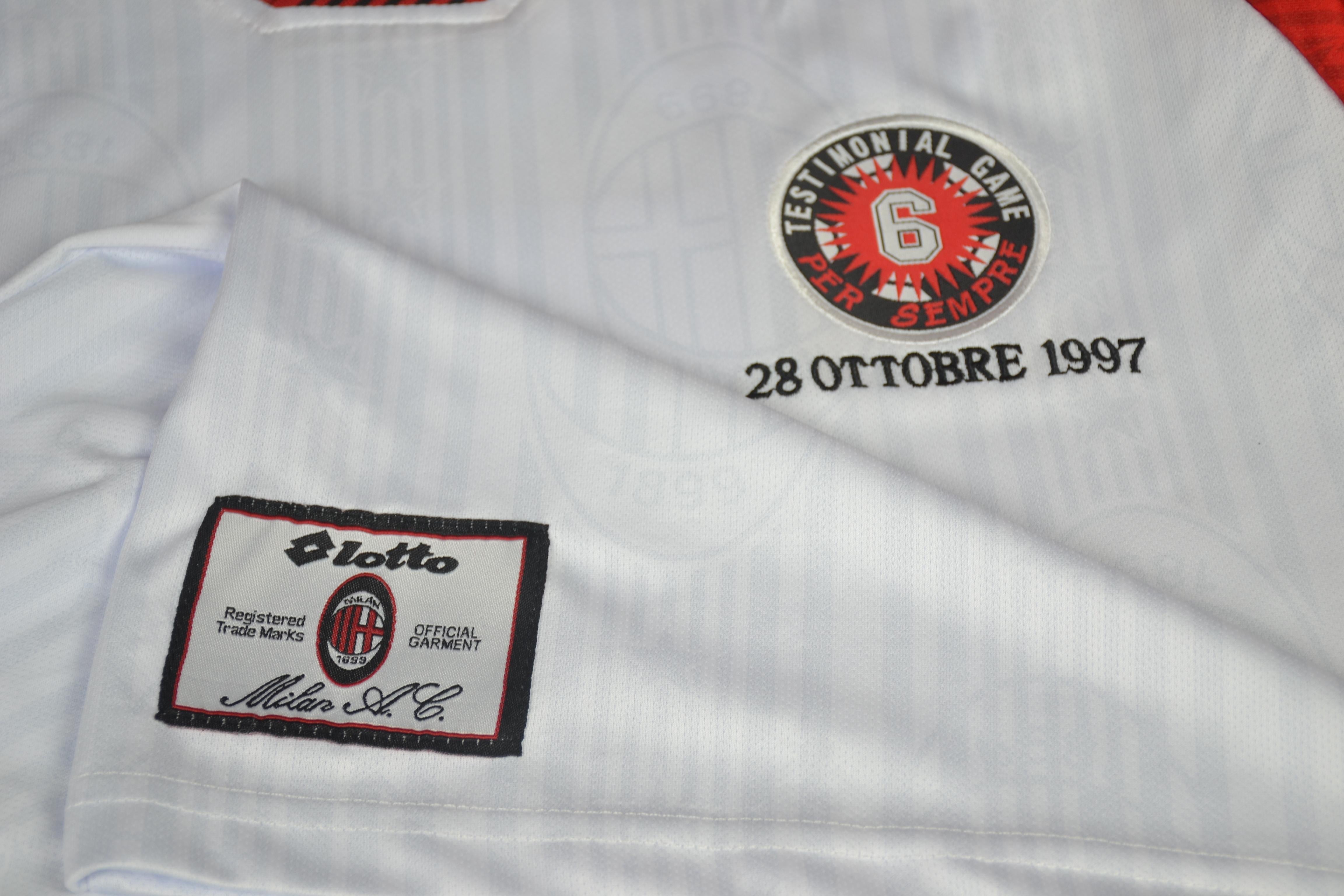 Camisa Retrô World Stars vs Camisa Retrô Milan Manga Longaa 1997 "ondo" N°.5