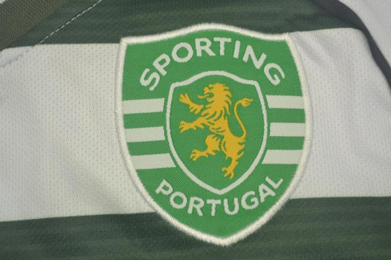Camisa Retrô Sporting Lisboa Home 01/02 "Ronaldo" Nº 28