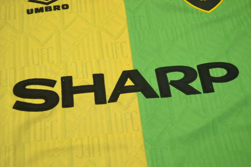 Camisa Retrô Manchester United Away    92/94 "Cantona" Nº7
