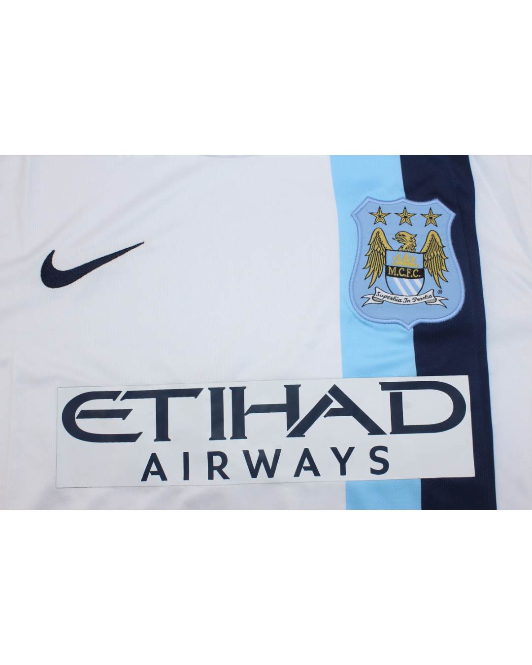 Camisa Retrô Manchester City 13/14 Away "Kun Aguero" Nº16