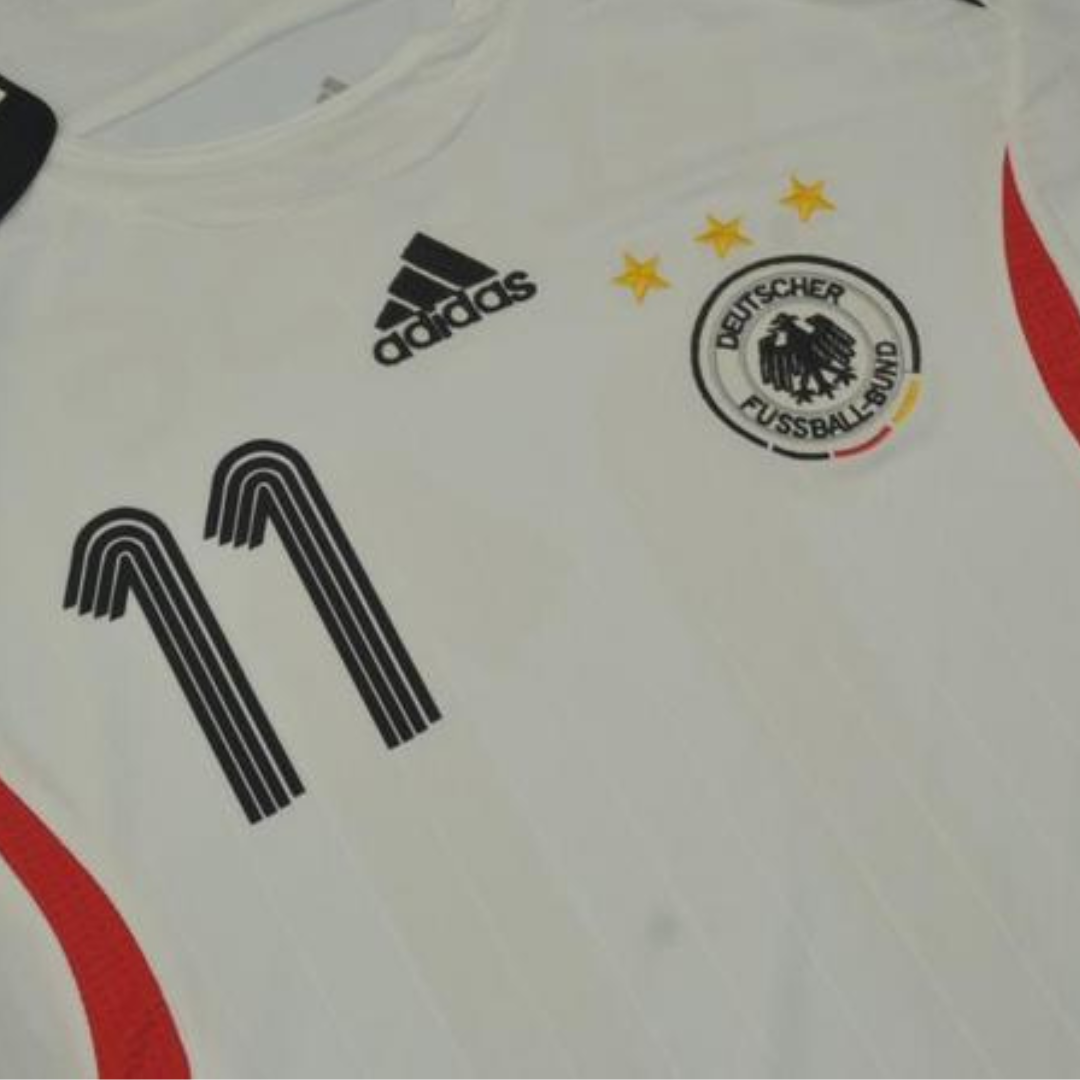 Camisa Retrô Alemanha Home Copa do Mundo Versão 2006 "KCamisa Retrô Lose" N°.11