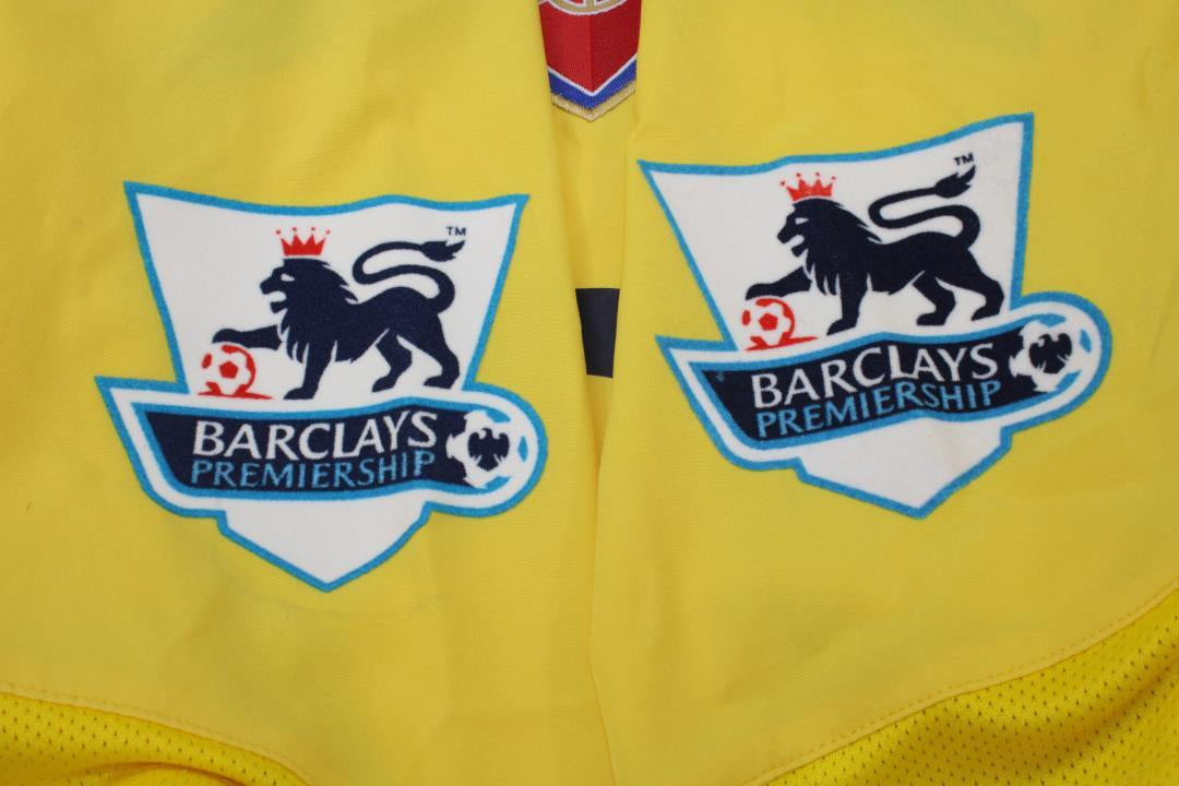 Camisa Retrô Arsenal Away  05/06 "HeN°y" Nº 14