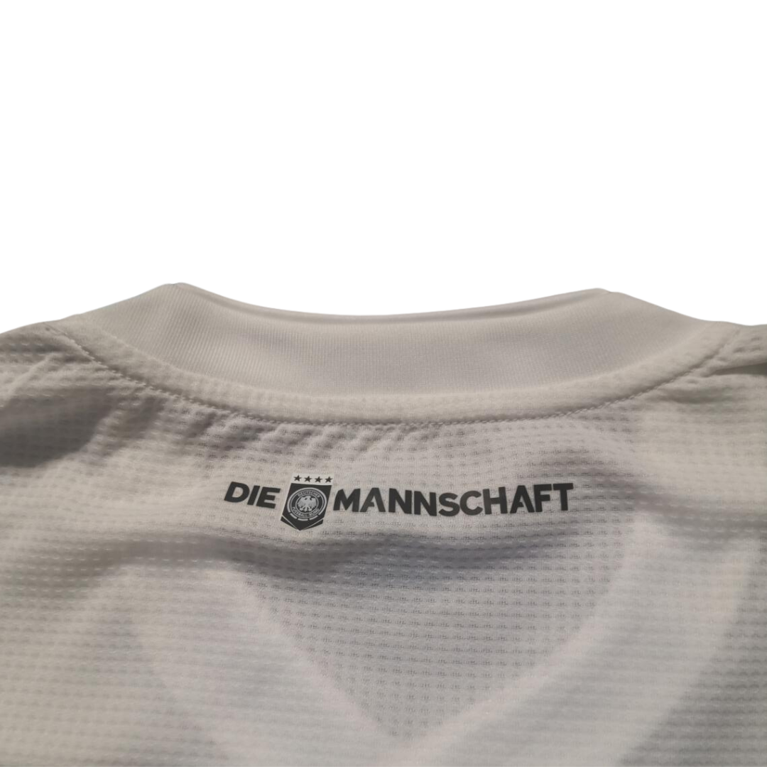 Camisa Retrô Alemanha Home Versão Jogador 2018