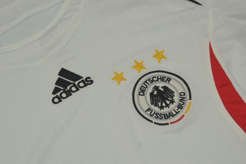 Camisa Retrô Alemanha Home Copa do Mundo Versão 2006 "KCamisa Retrô Lose" N°.11
