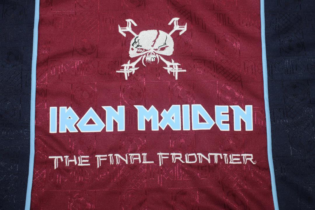 Camisa Retrô Iron Maiden Home 2011 Nº 7