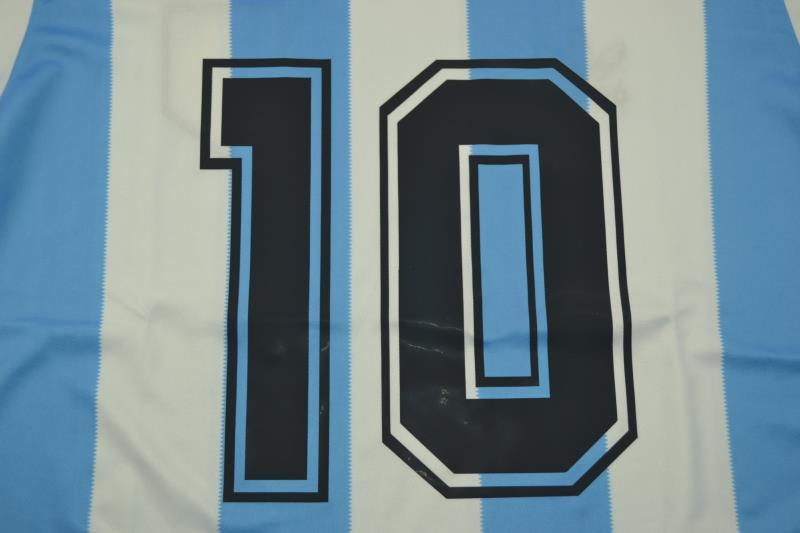 Camisa Retrô Argentina Home 1978 "Kempes" N°.10