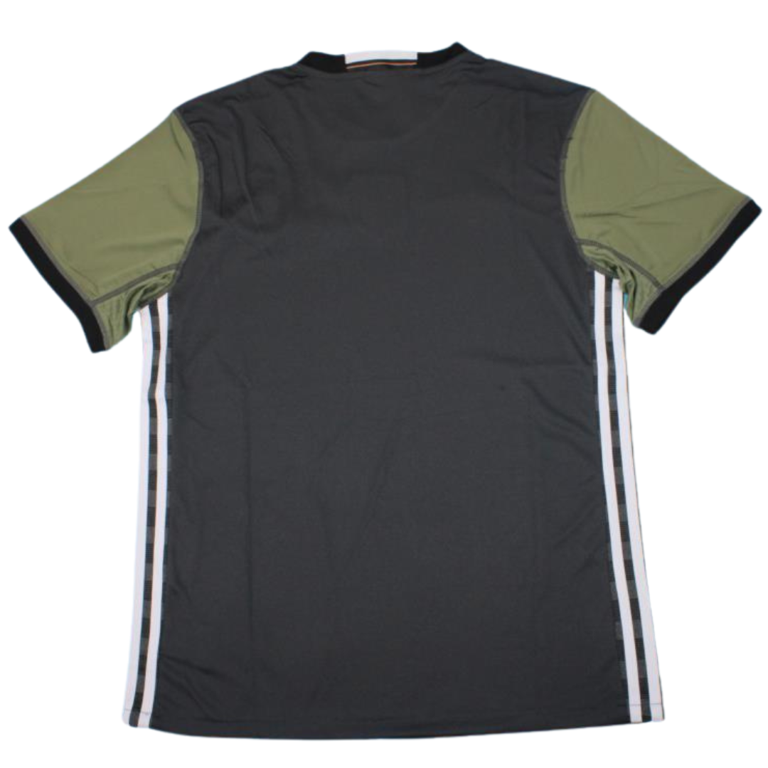 Camisa Retrô Alemanha Away 2016