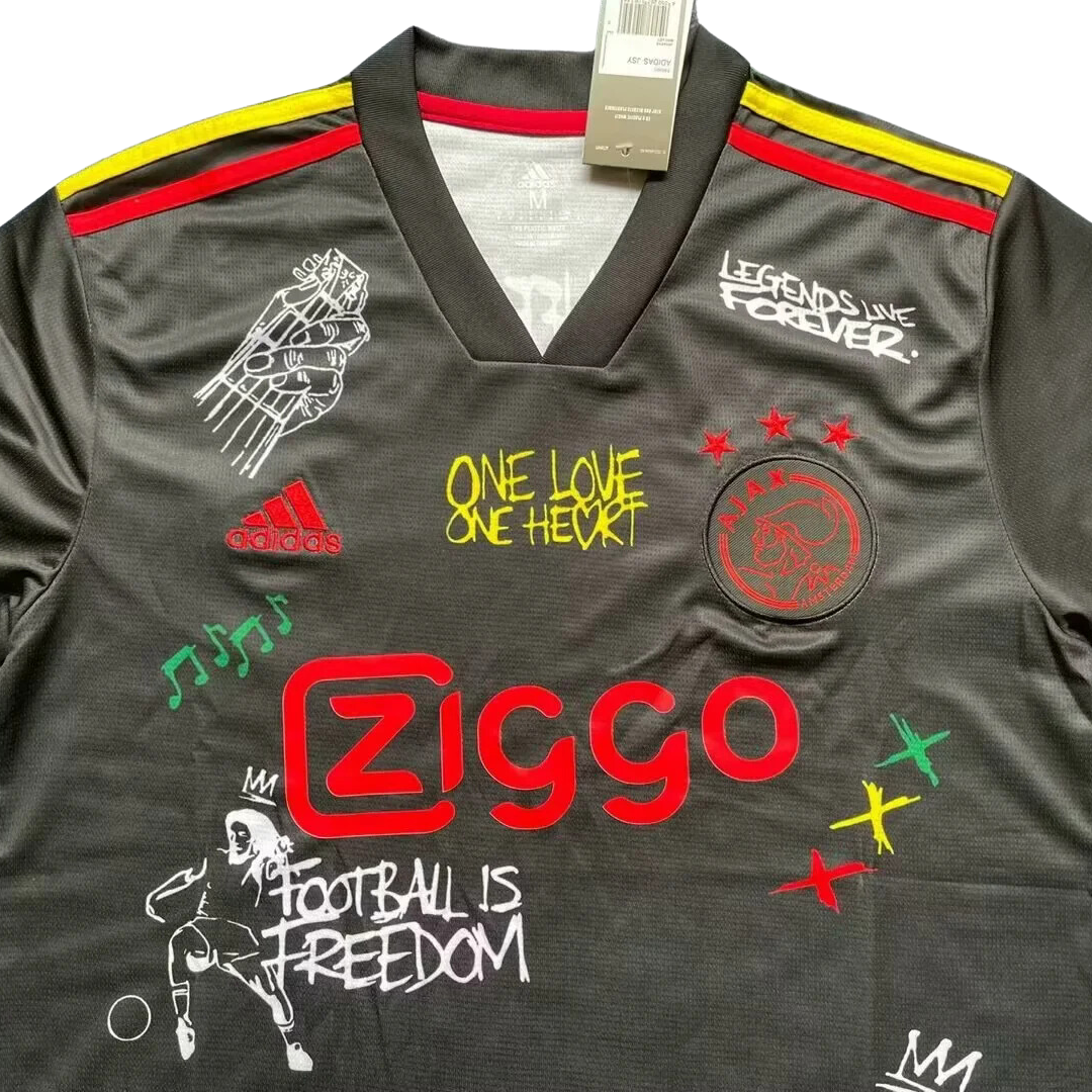 Camisa Retrô Ajax  Especial Versão 21/22