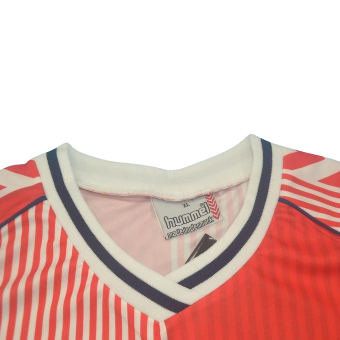 Camisa Dinamarca 1986 Home - Versão Retrô