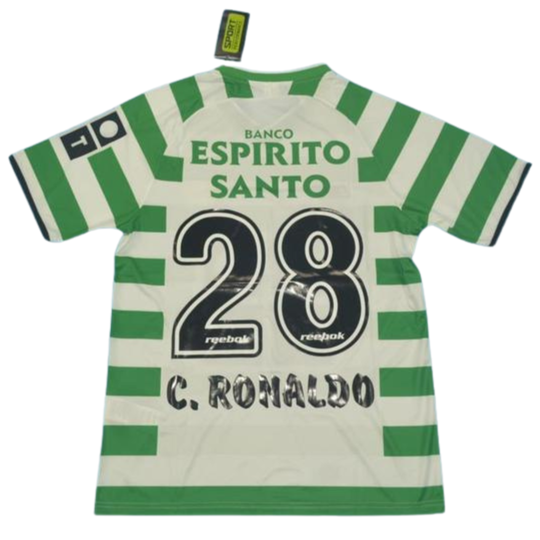 Camisa Retrô Sporting Lisboa Home UCL Versão 02/03 "Ronaldo" Nº 28