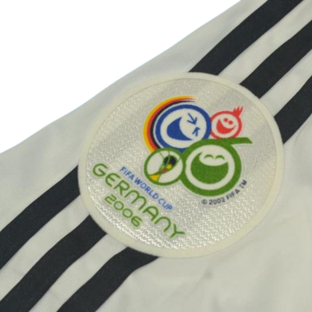 Camisa Retrô Alemanha Home Copa do Mundo Versão 2006 "KCamisa Retrô Lose" N°.11