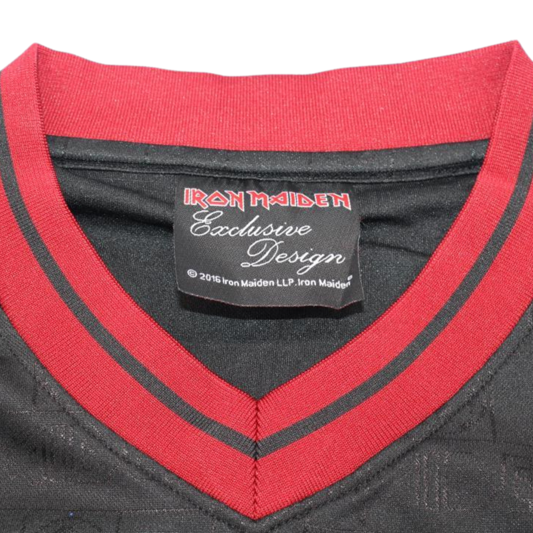 Camisa Retrô Iron Maiden  Nº 16