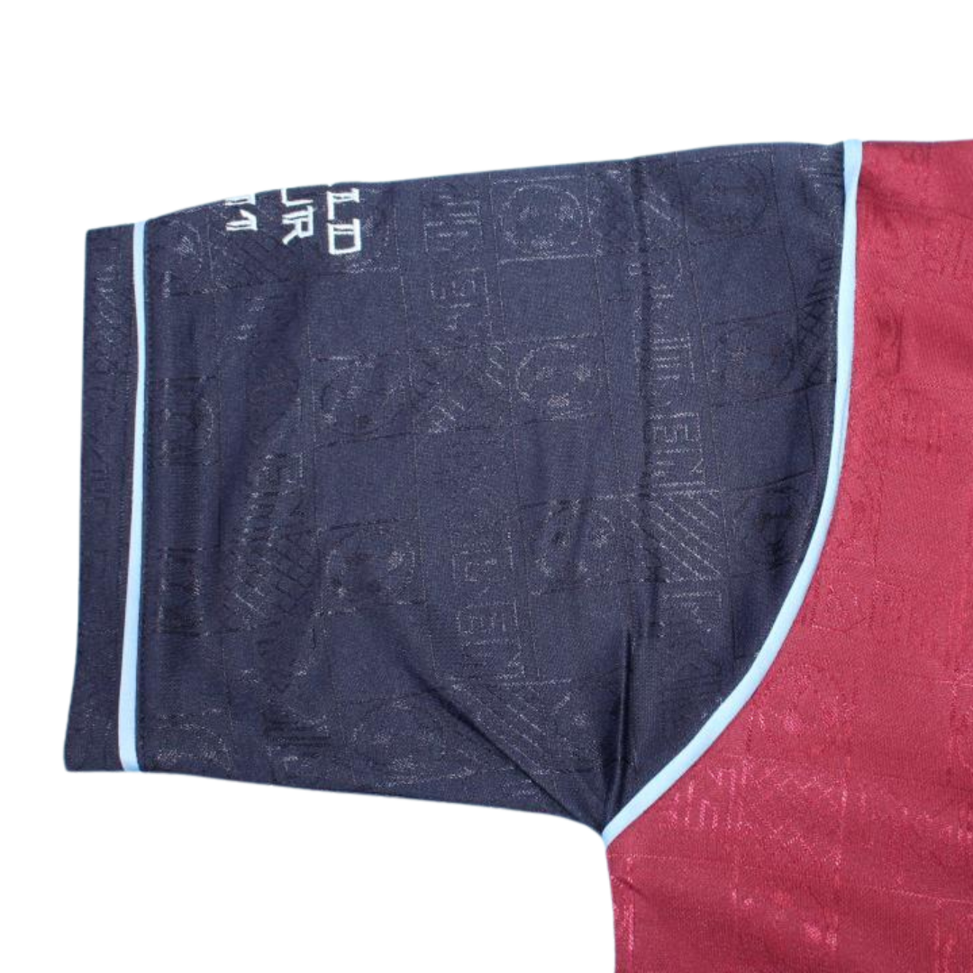Camisa Retrô Iron Maiden Away 2011 Nº 11