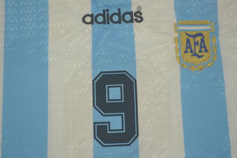 Camisa Retrô Argentina Home 96/97 "Batistuta" N°.9