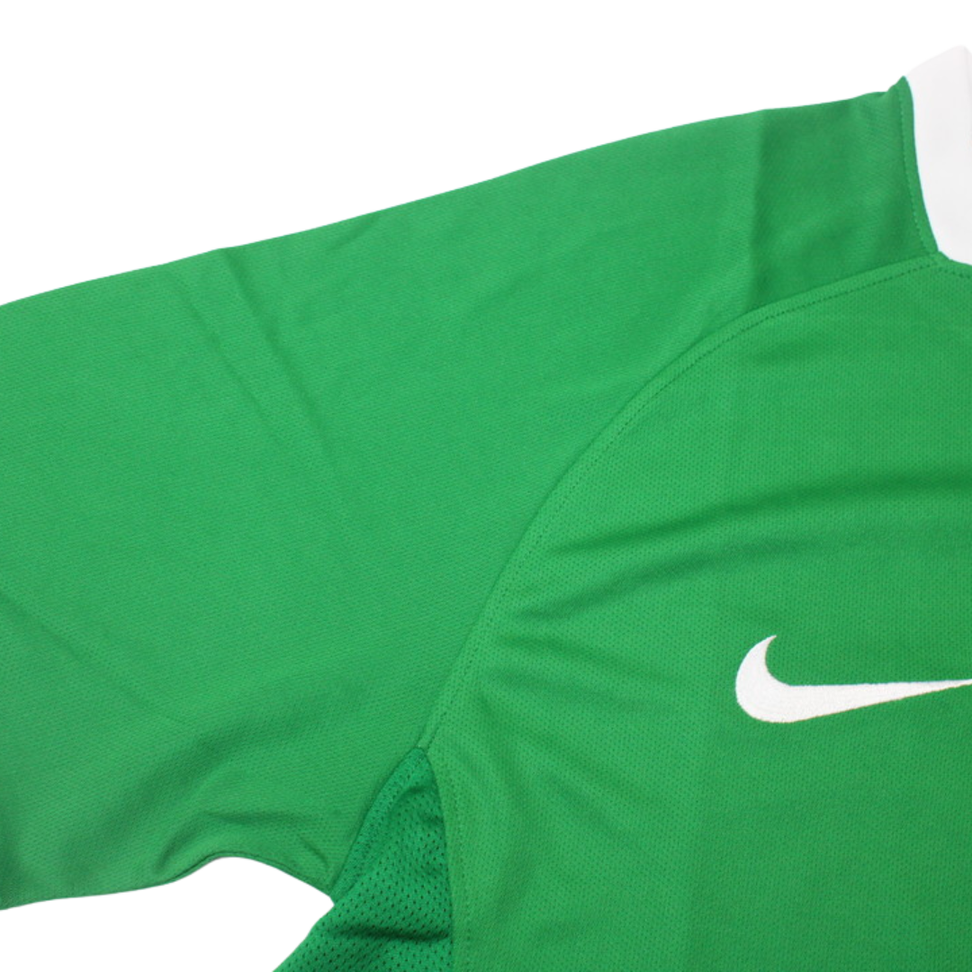 Camisa Retrô VfL Wolfsburg Home 08/09