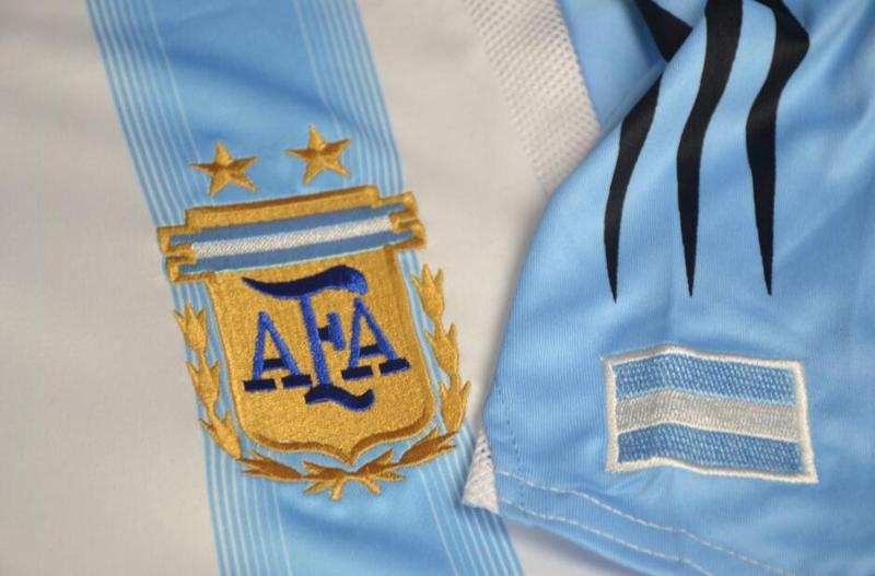 Camisa Retrô Argentina Home Camisa Retrô American Cup 2004 "Messi" N°.18