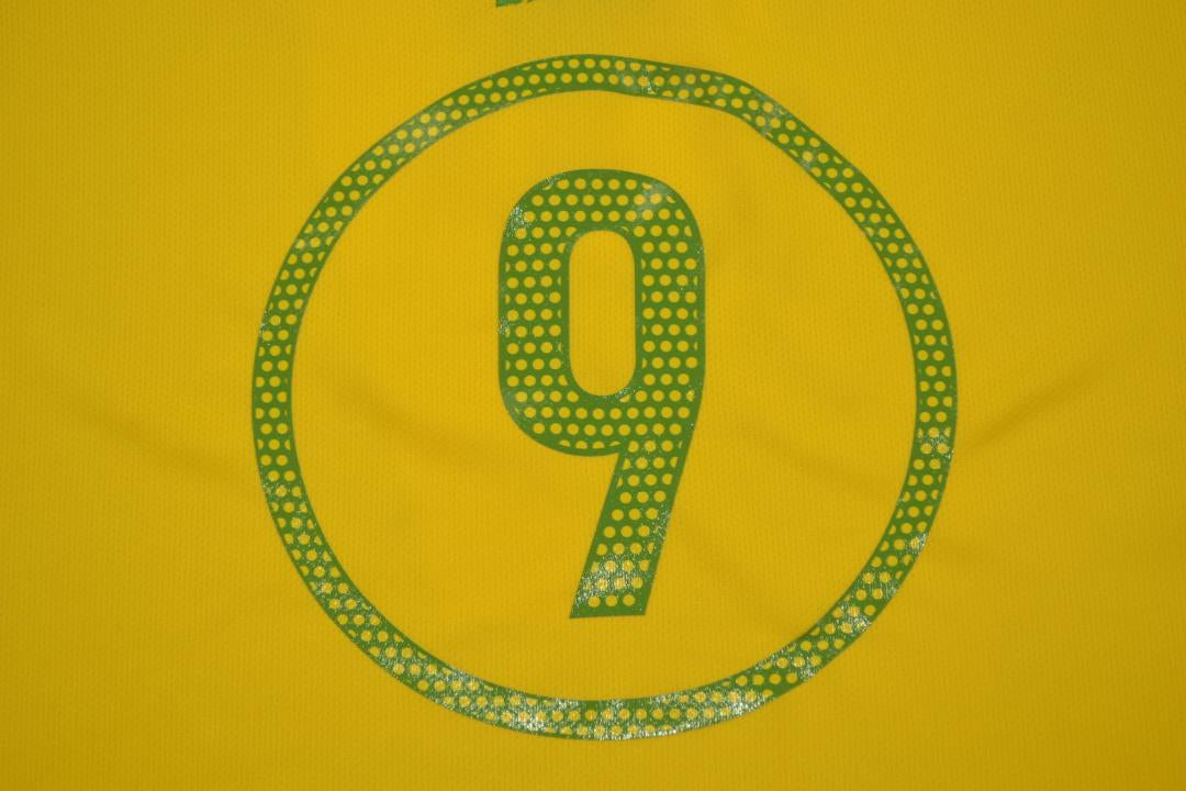 Camisa Retrô Brasil Home 04/06 "Ronaldo" N°.9