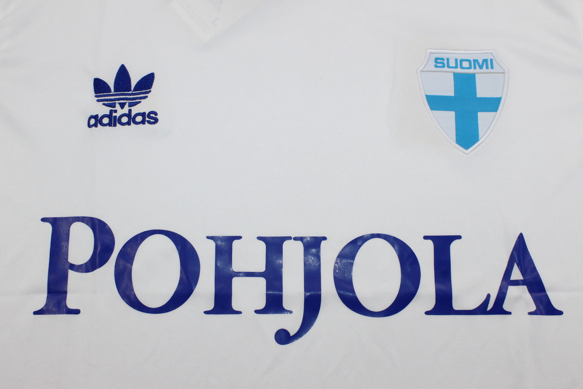 Camisa Finlândia 1982 Home - Versão Retrô