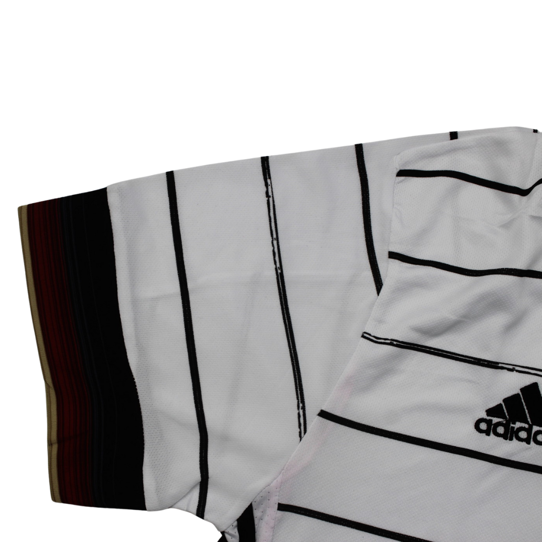 Camisa Retrô Alemanha Home 2020 "Kroos" N°.8