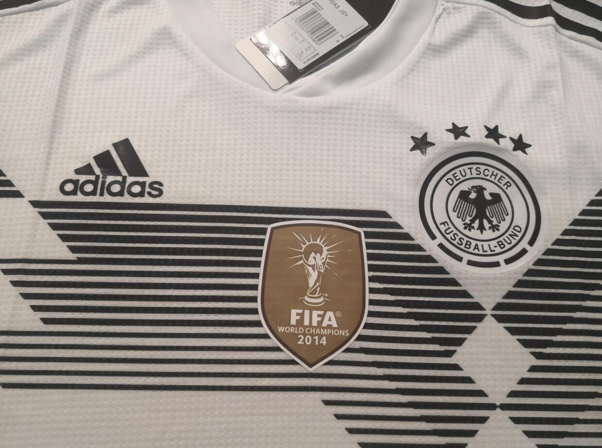 Camisa Retrô Alemanha Home Versão Jogador 2018