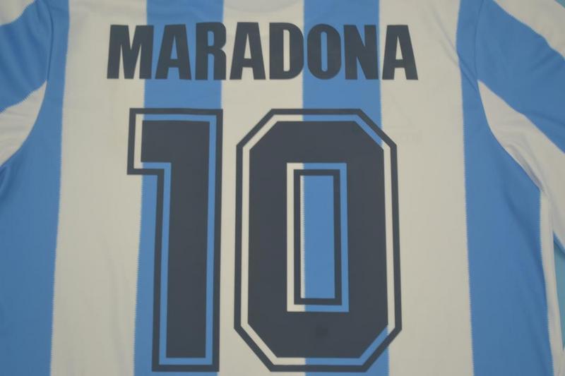 Camisa Retrô Argentina Home Manga Longaa 1986 "Maradona" N°.10