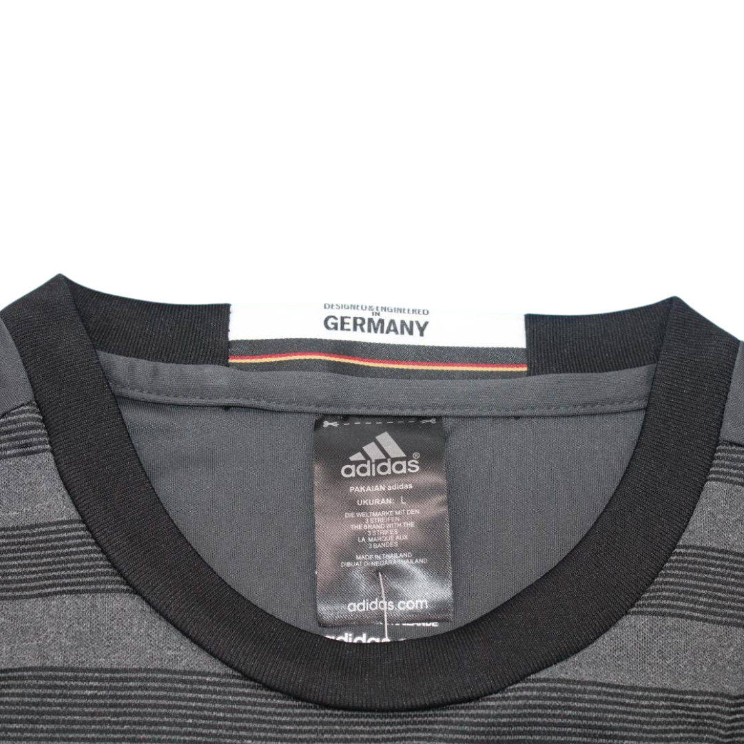 Camisa Retrô Alemanha Away 2016