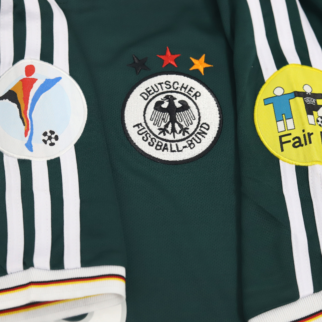 Camisa Retrô Alemanha Away 2000 "Ballack" N°.13