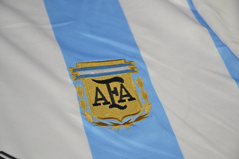 Camisa Retrô Argentina Home 1994 "Maradona" N°.10