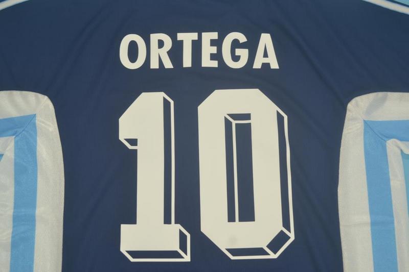 Camisa Retrô Argentina Away 1998 "Ortega" N°.10