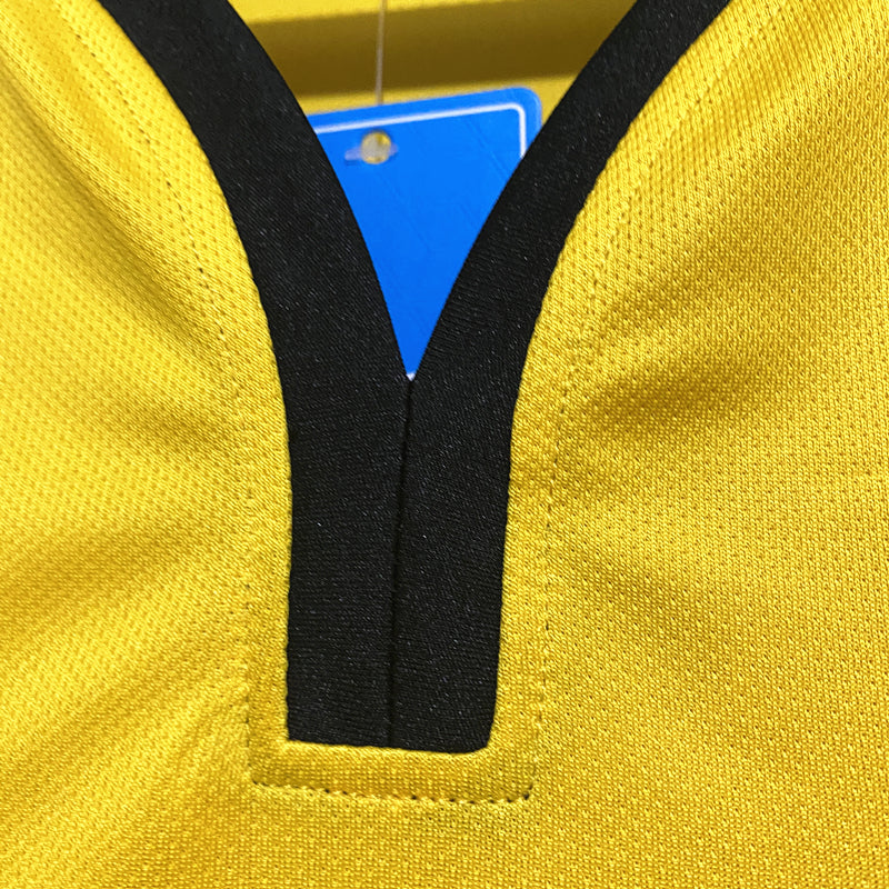 Camisa Retrô Wolves Home 09/10