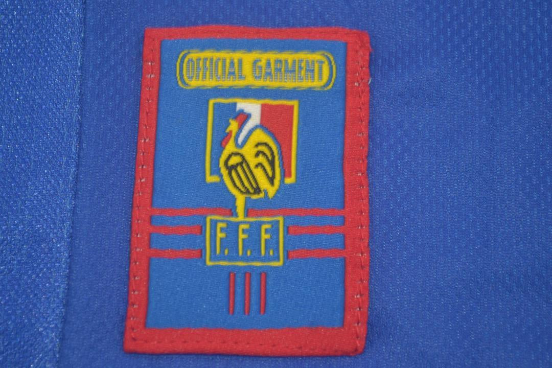 Camisa Retrô França Home Copa do Mundo Versão 1998 "Makélélé" N°24