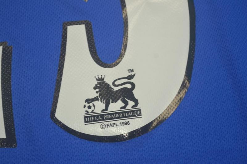 Camisa Retrô Chelsea Home 03/05 "Makelele" Nº 4