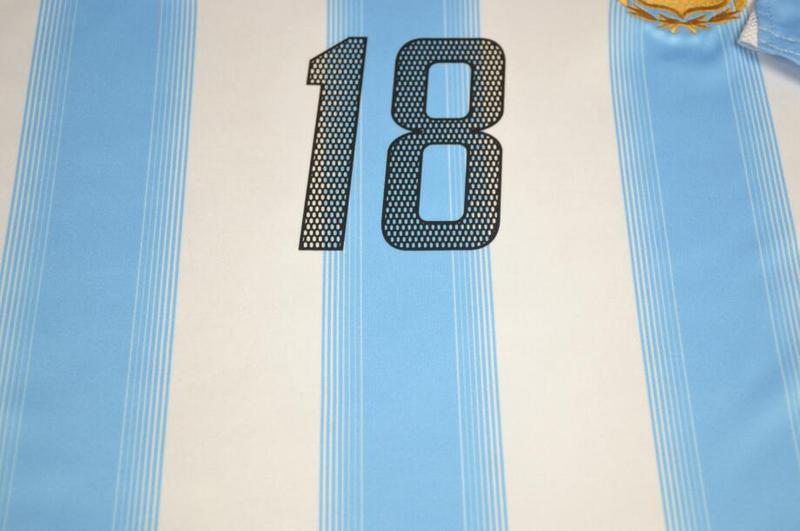 Camisa Retrô Argentina Home Camisa Retrô American Cup 2004 "Messi" N°.18