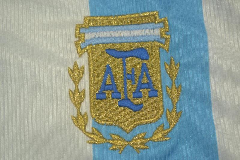 Camisa Retrô Argentina Home 1998 "Batistuta" N°.9