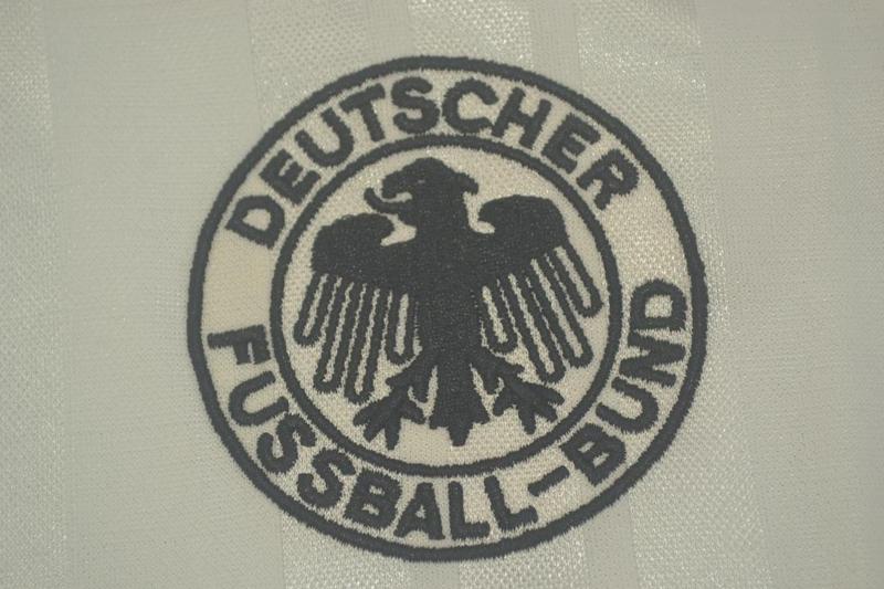 Camisa Retrô Alemanha Home 1992 "Matthäus" N°.10