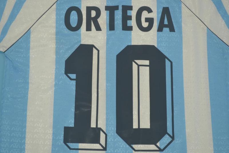 Camisa Retrô Argentina Home 96/97 "Ortega" N°.10