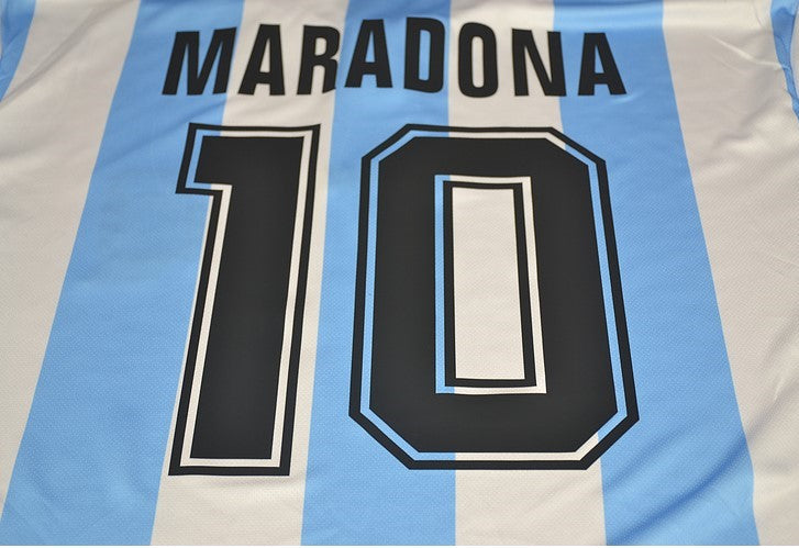 Camisa Retrô Argentina Home 1994 "Maradona" N°.10