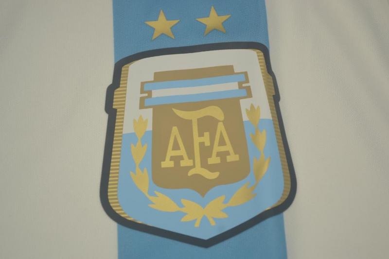 Camisa Retrô Argentina Home Copa do Mundo Versão 2014 "Messi" N°.10