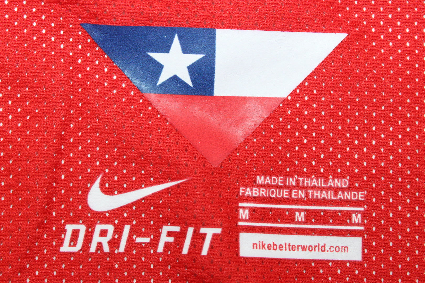 Camisa Retrô União Chile Home Copa Camisa Retrô America Versão 15/16 "Vidal" N°8