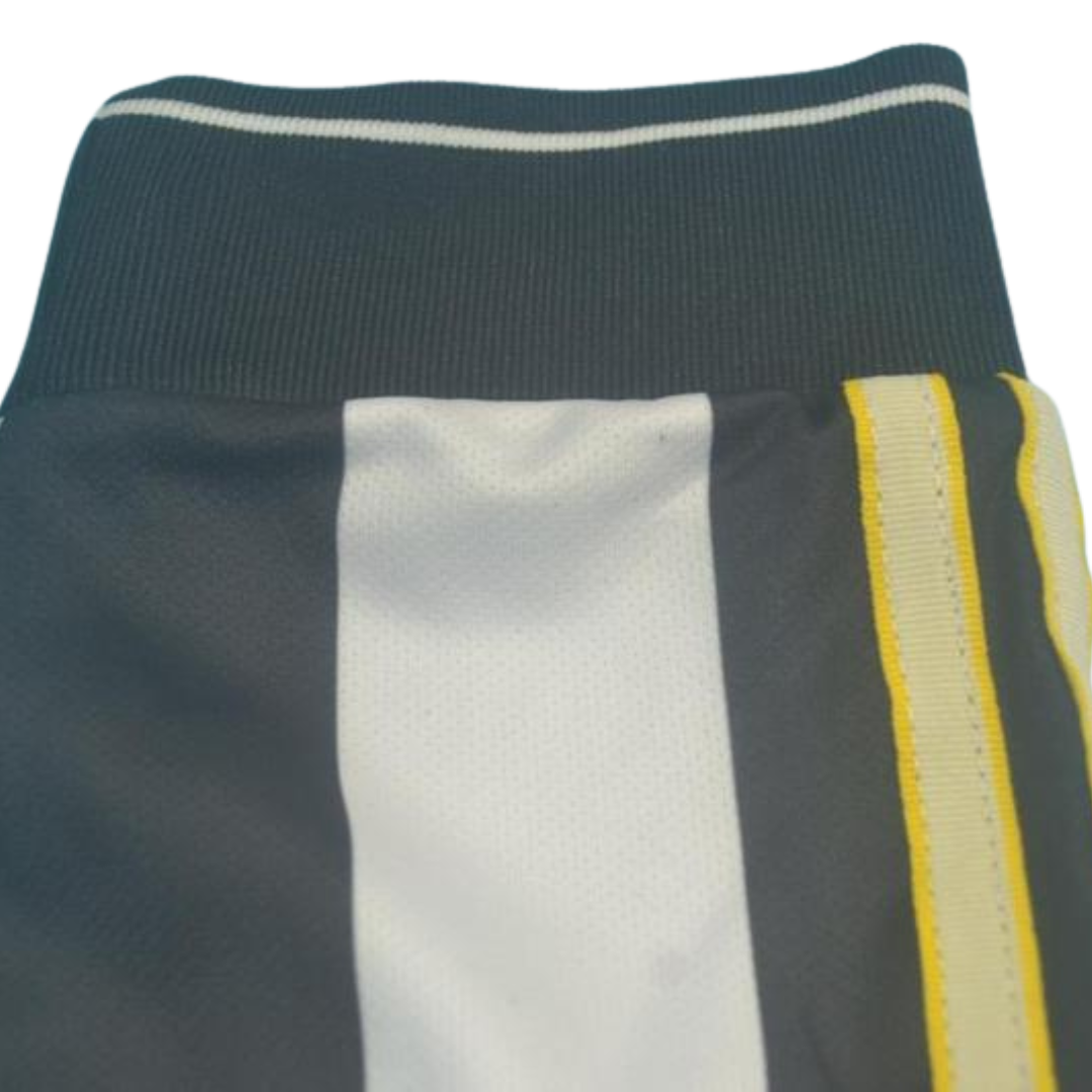 Camisa Retrô New Castle Home Manga Longaa 97/99 "Shearer" Nº 9