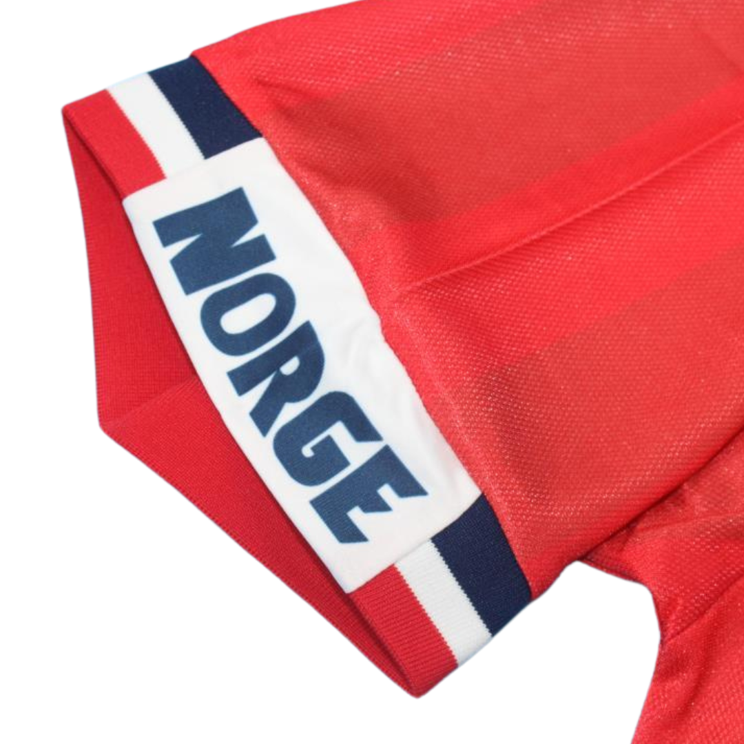 Camisa Noruega 98/99 Home - Versão Retrô "T.A. Flo" N°9