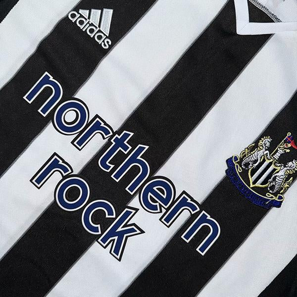 Camisa Retrô New Castle Home 03/05 "Munez" Nº 26