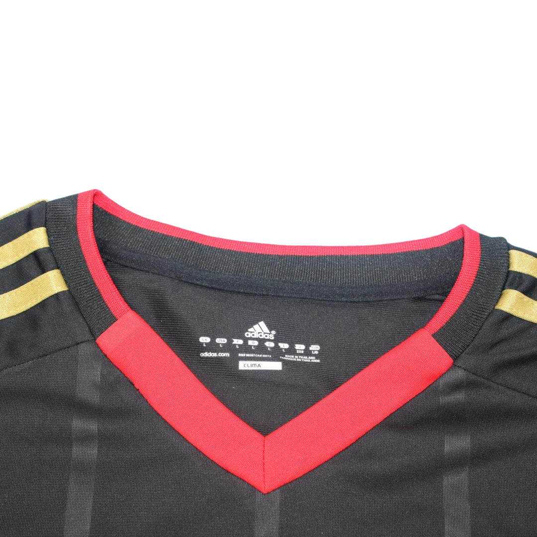 Camisa Retrô Alemanha Away  Copa do Mundo Versão 2010 "Schwsteiger" N°.7