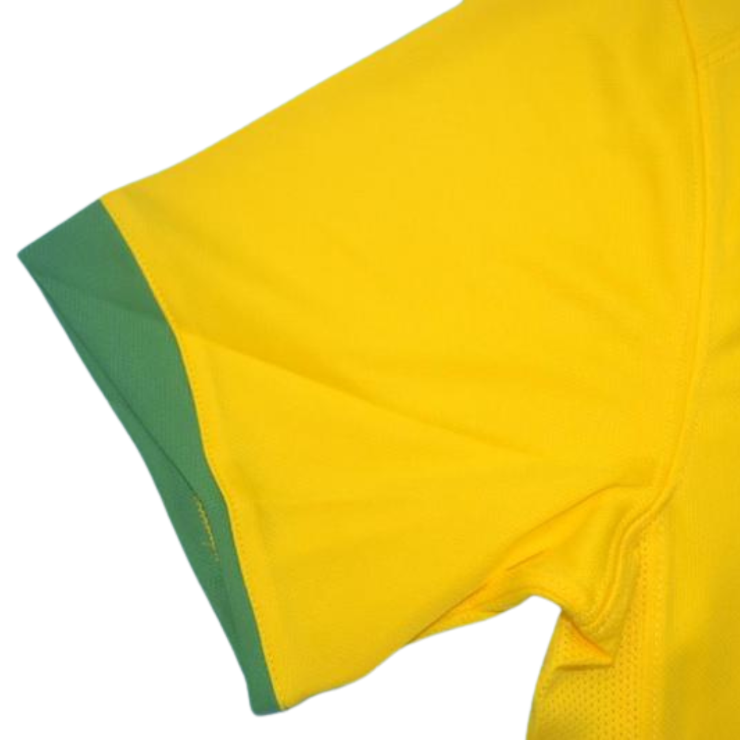 Camisa Retrô Brasil Home Copa do Mundo Versão 2006 "Ronaldinho" N°.10