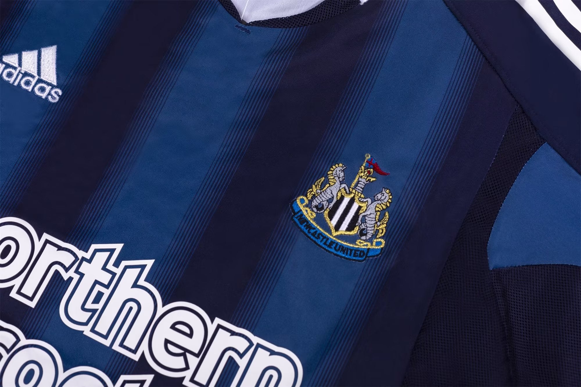 Camisa Retrô New Castle Away Dark  04/05