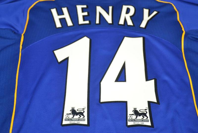 Camisa Retrô Arsenal Away 04/05