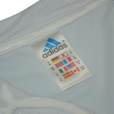 Camisa Retrô Real Madrid Home 04/05