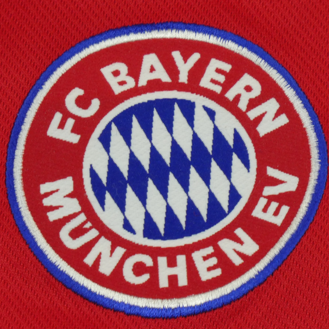 Camisa Bayern de Munique 99/00 Home Manga Longa - Versão Retrô "Jeremies" N°16