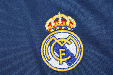 Camisa Retrô Real Madrid Away 10/11
